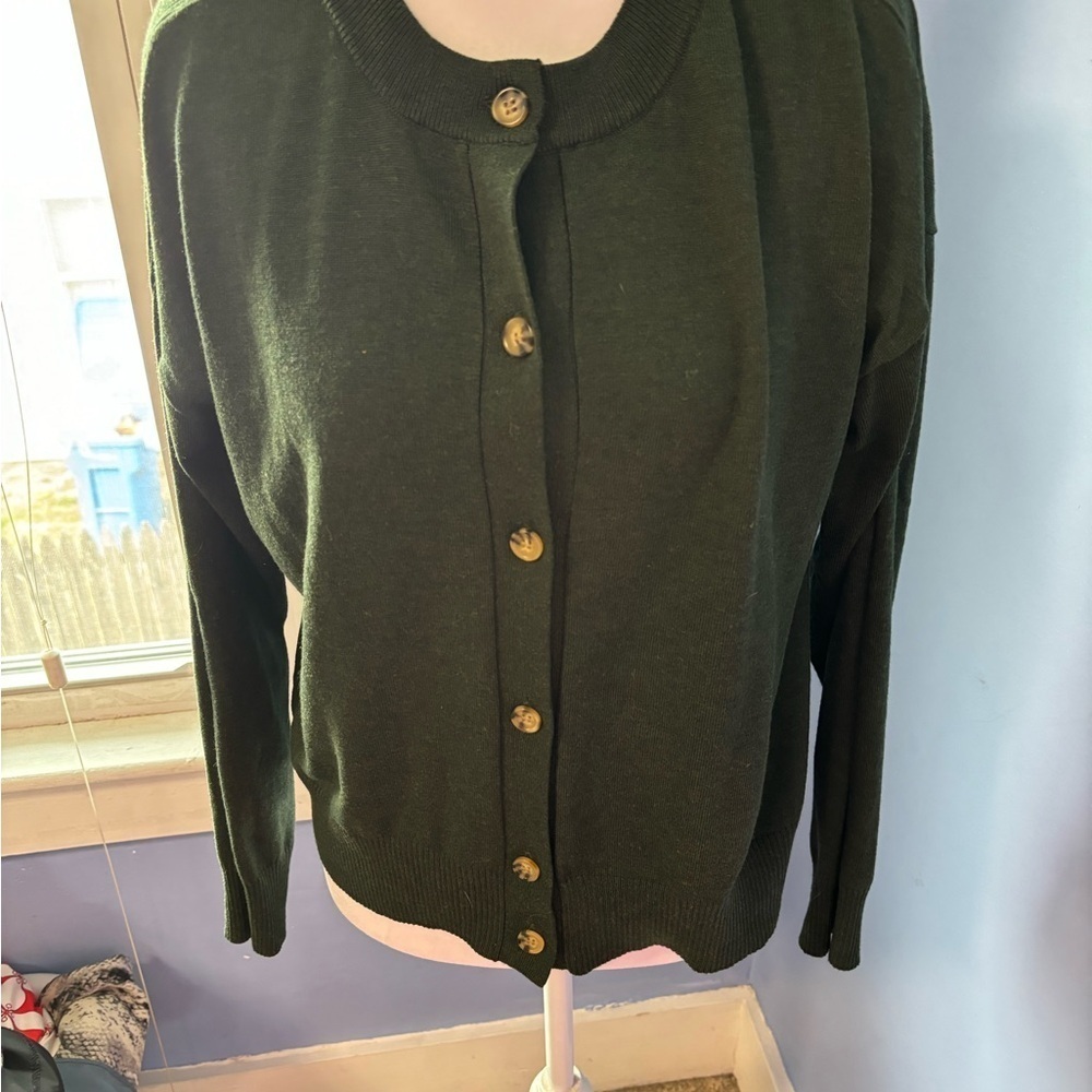Time and Tru Green Cardigan Sweater with Relaxed Fit
